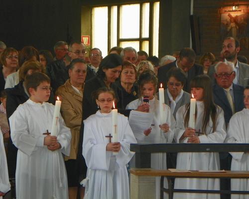 communion-Bouchain-mai2012 114