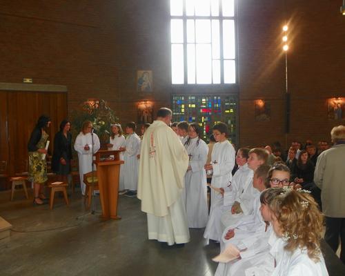 communion-Bouchain-mai2012 157