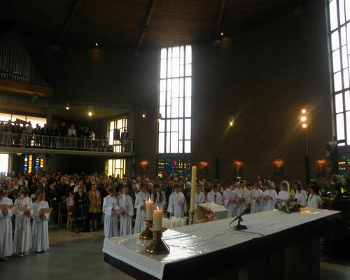 communion-Bouchain-mai2012 049