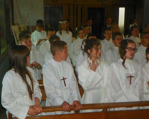 communion-Bouchain-mai2012 016