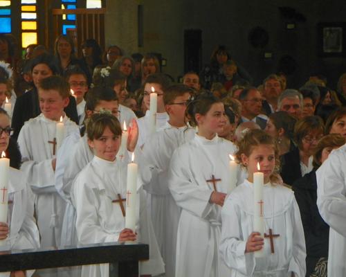 communion-Bouchain-mai2012 102