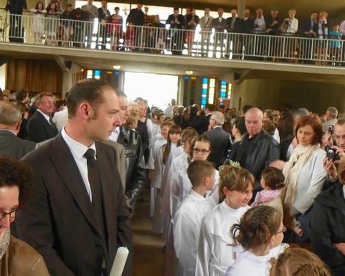 communion-Bouchain-mai2012 032