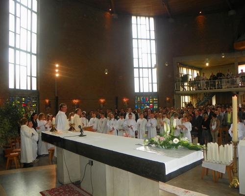 communion-Bouchain-mai2012 050