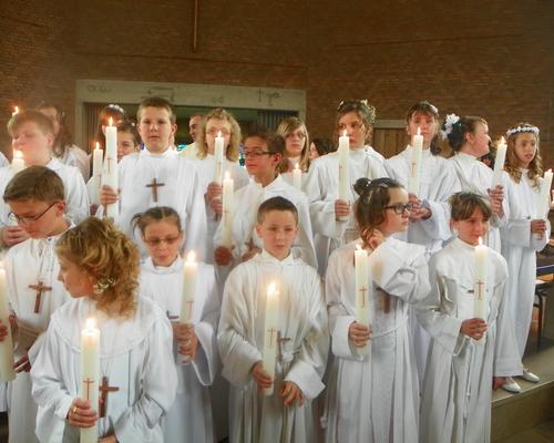 communion-Bouchain-mai2012 176