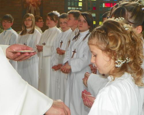 communion-Bouchain-mai2012 152