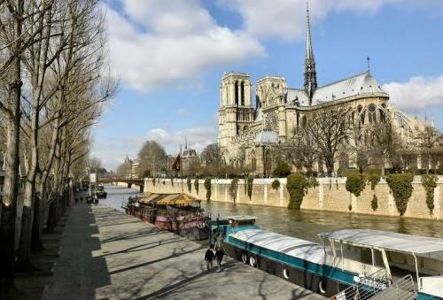 Paris 86 2
