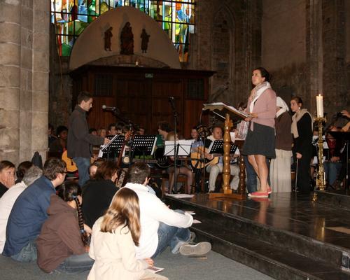 Les "Troubadours du Seigneurs" et l'équipe d'animation des chants