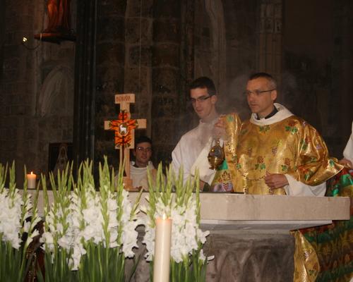 Encensement de l'autel