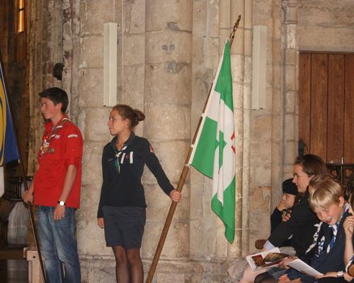 Porte drapeaux Scouts : SUF et SGDF