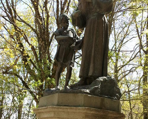 Alverne : statue St FRançois