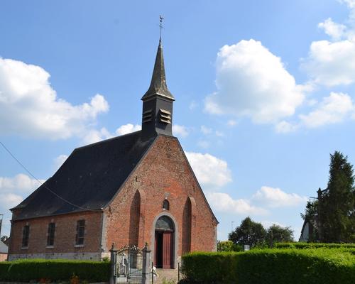Hecq, eglise.JPG