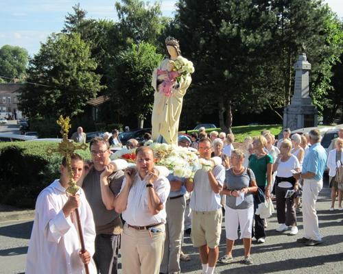 procession ND.JPG