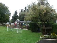 le jardin, la voli&egrave;re etc...