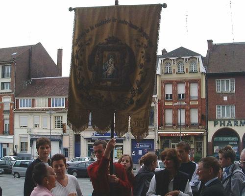 zb - L'entrée dans la cathédrale
