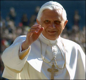 Pape-Benoit-XVI-