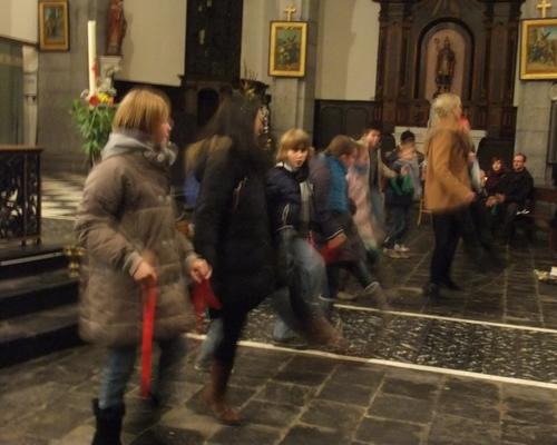La répétition, avant la messe. Du MOUVEMENT pour célébrer dans LA JOIE, LE SEIGNEUR
