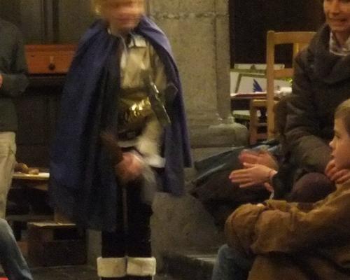 L'histoire de ST MARTIN qui partagea son manteau pour le donner à un pauvre.