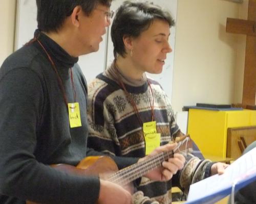 De nouveau, on chante avec  Dominique et Yannick...
