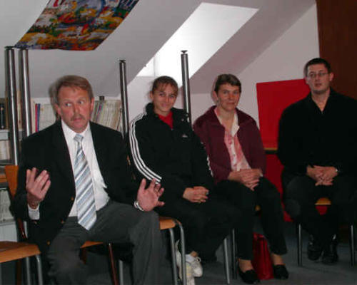 avec leur directeur