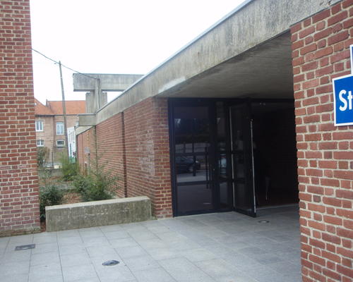 Les nouvelles portes de l'église