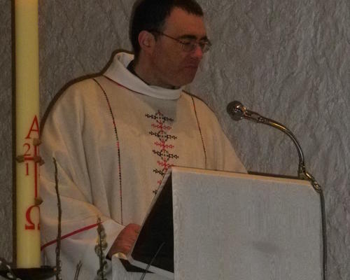 La prédication du père Eric Boutrouille.