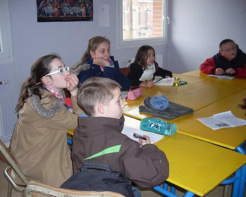 Les enfants du cate et les reliques (2).JPG