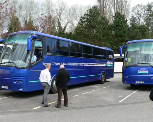 des chauffeurs heureux