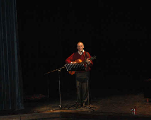 Accueil en chansons avec Yves Garbez