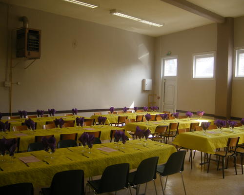 La table pour les 150 convives