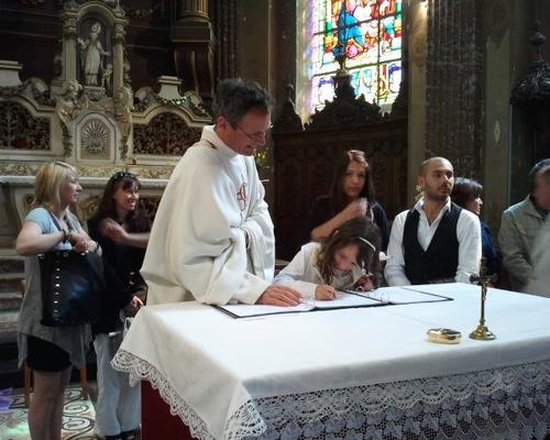 Le moment des signatures