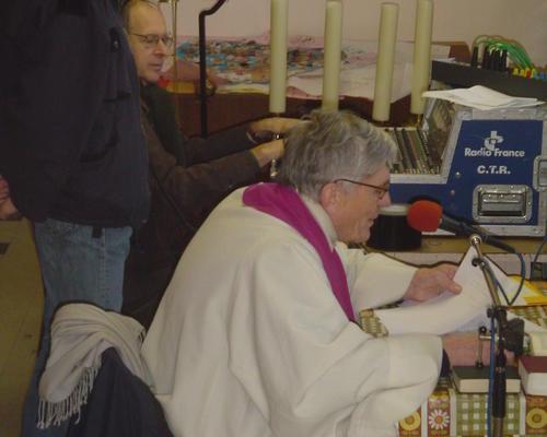 toujours dans la régie-sacristie...