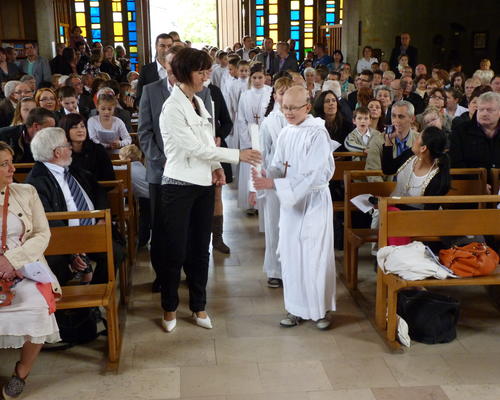 GdeCOMM-EST-2013-18