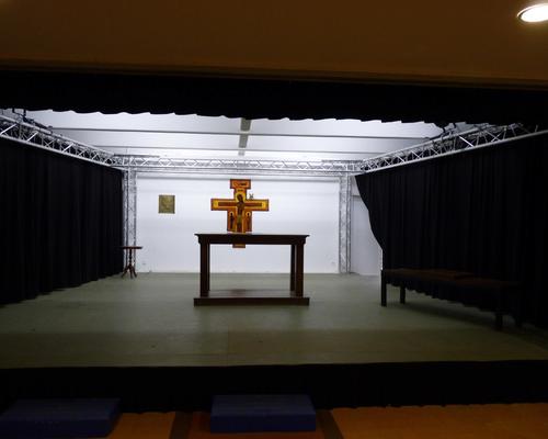 Salle spectacle NDG (2).JPG