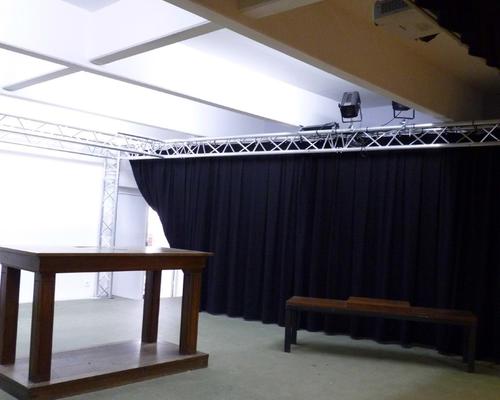 Salle spectacle NDG (3).JPG