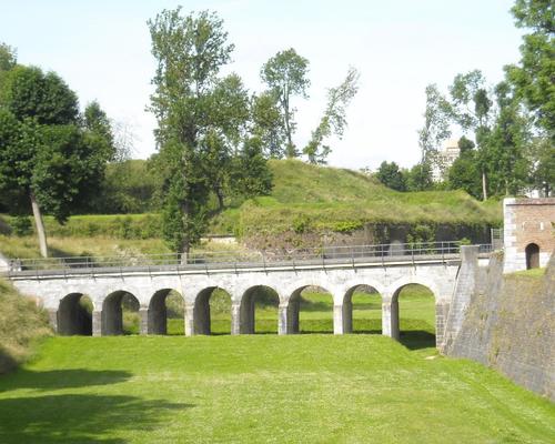 Maubeuge remparts (4).JPG