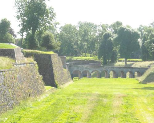 Maubeuge remparts (7).JPG