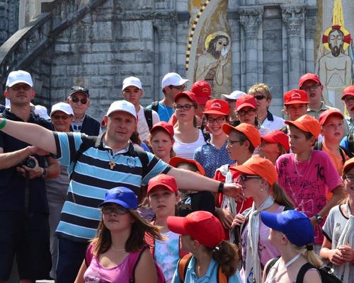 lourdes2013_pelejeunes1034.JPG