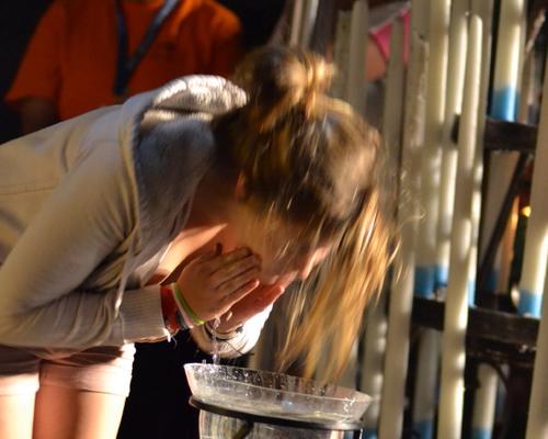 lourdes2013_pelejeunes1052.JPG