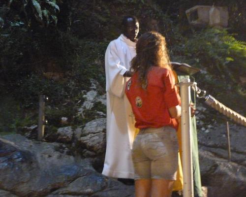 lourdes2013_pelejeunes0566.JPG
