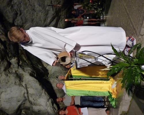 lourdes2013_pelejeunes0569.JPG