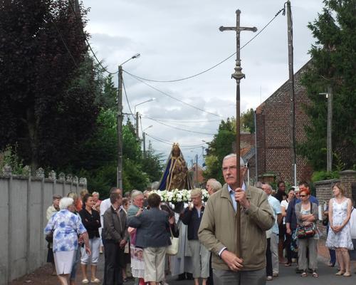 Procession vers la chapelle