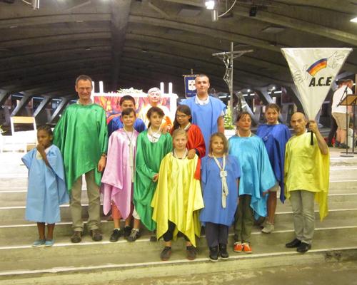 Lourdes Enfants Aout 2013 (13).JPG