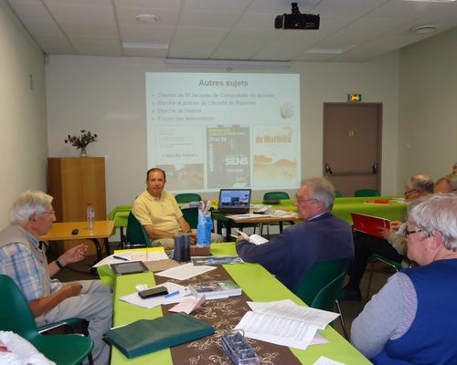 AG 2013 marcheurs ND (3).JPG