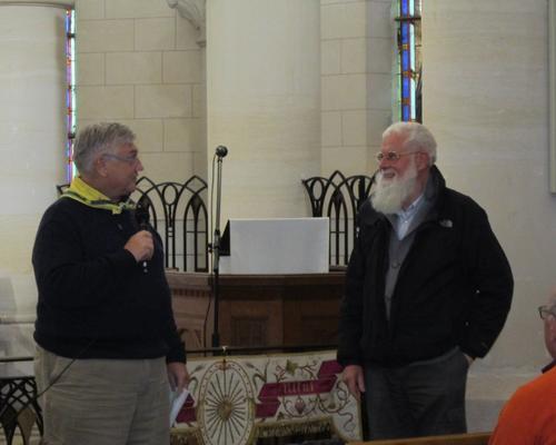 avec l'abbe Gerard.JPG