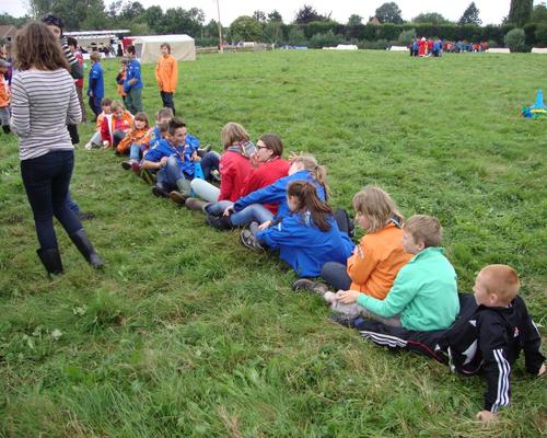 les enfants jouent