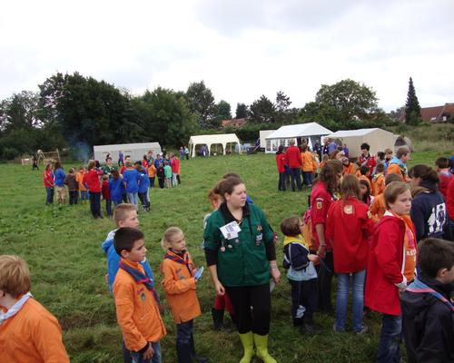 les groupes se constituent