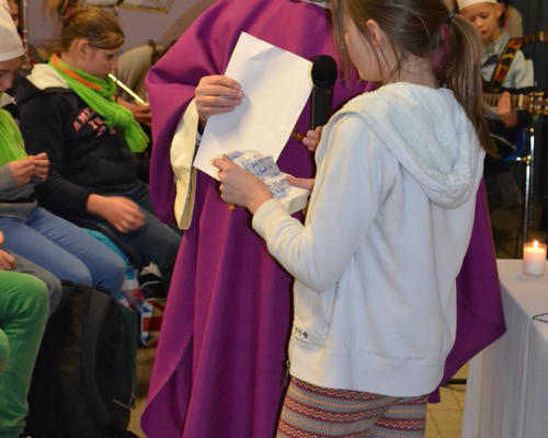 Margot, qui en rentrant de camp MEJ a  souhaité se mettre en route vers le baptême. Elle fait sa demande.