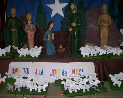 chacun a pu contempler ''Jésus, Berger de toute humanité'' en inscrivant son nom sur un mouton