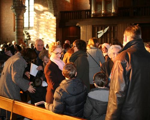 "La Paix du Christ!"