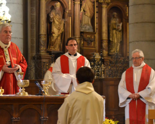 Abbés Mourra et Devred